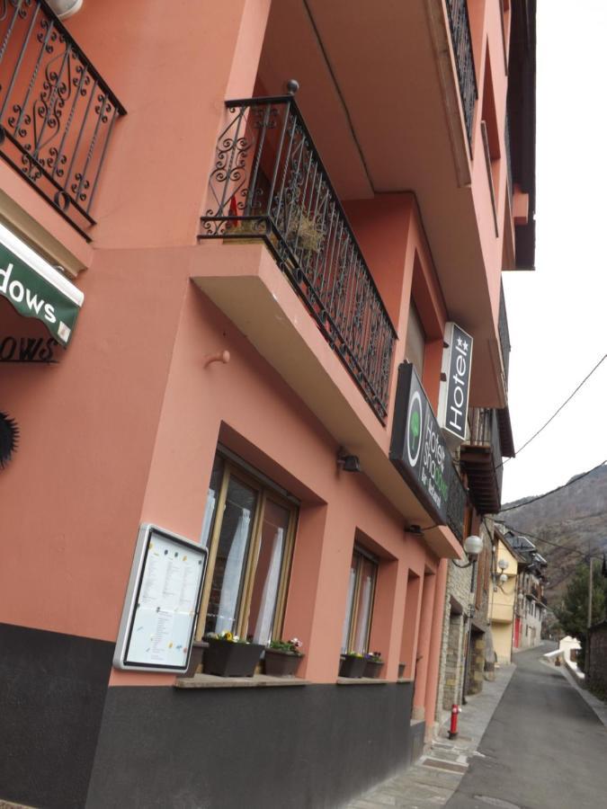 Hotel Shadows Bosost  Exterior foto